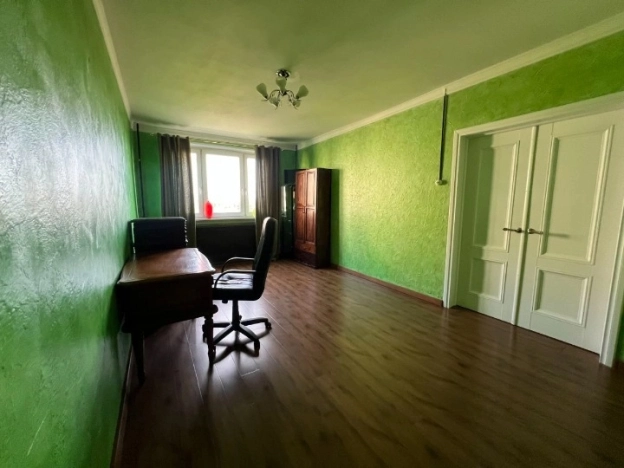 Купить квартиру в Москве. Вариант № 8113087, 4, площадь -  квм, цена 26000000 рублей