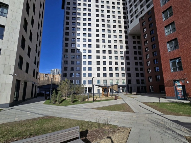Купить квартиру в Москве. Вариант № 6735439, 15, площадь -  квм, цена 40500000 рублей
