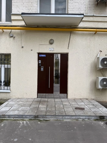 Купить квартиру в Москве. Вариант № 8431412, 16, площадь -  квм, цена 21000000 рублей