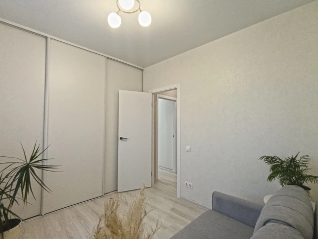 Купить многокомнатную квартиру на улице Студёный Кордон в Пензе. Вариант № 48631, 19, площадь -  квм, цена 14000000 рублей