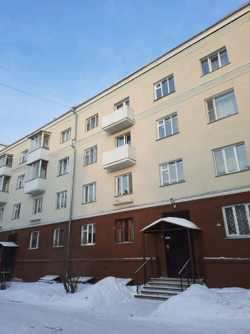 Купить трехкомнатную квартиру в Новосибирской области. Вариант № 8103996, 7, площадь -  квм, цена 5350000 рублей