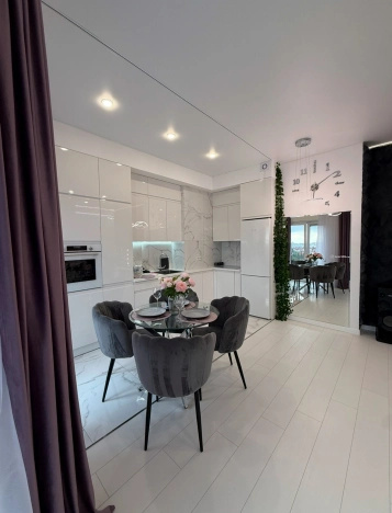 Купить двухкомнатную квартиру в Калининграде. Вариант № 8944891, 2, площадь -  квм, цена 24500000 рублей