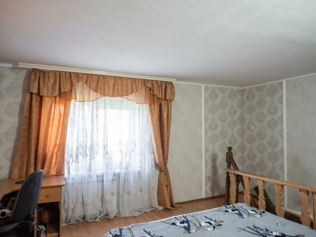 Купить четырехкомнатную квартиру в Калининграде. Вариант № 13895, 18, площадь -  квм, цена 6500000 рублей