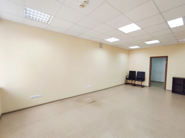 Снять коммерческую недвижимость в Омске. Вариант № 8051914, 2, площадь -  квм, цена 21450 рублей