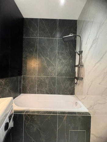 Купить двухкомнатную квартиру в Воронеже. Вариант № 6919160, 18, площадь -  квм, цена 9950000 рублей