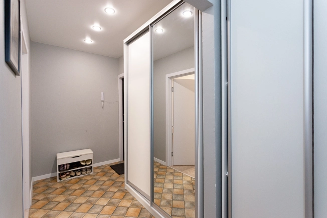 Купить квартиру на улице Нижняя Дуброва в Владимире. Вариант № 2662278, 19, площадь -  квм, цена 5490000 рублей