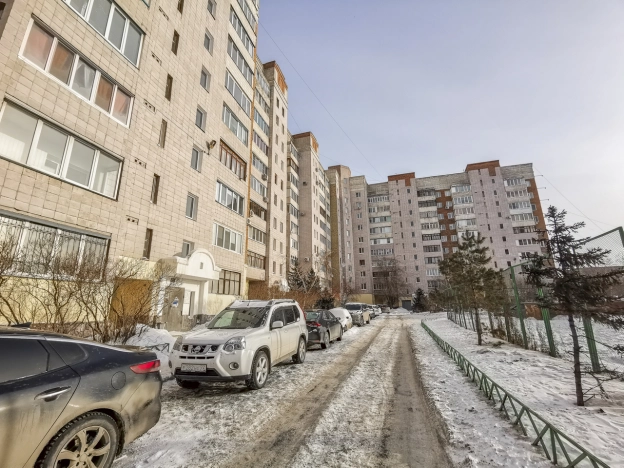 Купить четырехкомнатную квартиру в Омске. Вариант № 22023, 22, площадь -  квм, цена 11450000 рублей