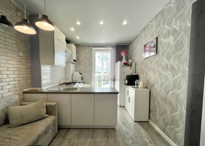 . Вариант № 2358710, 4, площадь - 42.6 квм, цена 7800000 рублей