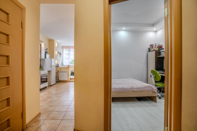 Купить однокомнатную квартиру у метро Бунинская аллея в Подольске. Вариант № 2027484, 8, площадь -  квм, цена 8900000 рублей