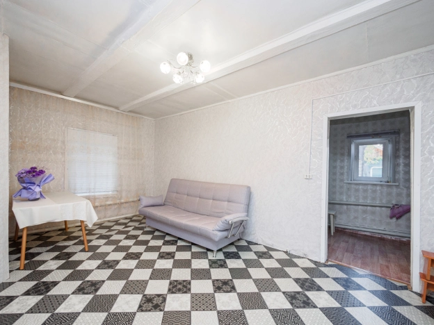 Купить дом в Микрорайоне Порт-Артур в Омске. Вариант № 3997353, 2, площадь -  квм, цена 3500000 рублей