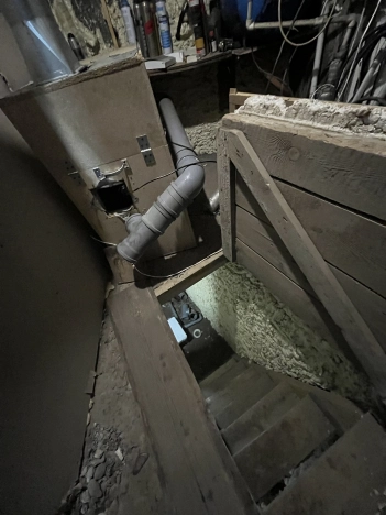 Купить дом в Иркутской области. Вариант № 8906784, 23, площадь -  квм, цена 14300000 рублей