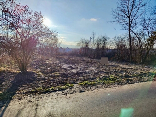 Купить земельный участок в Калининграде. Вариант № 9949251, 1, площадь -  квм, цена 5000000 рублей