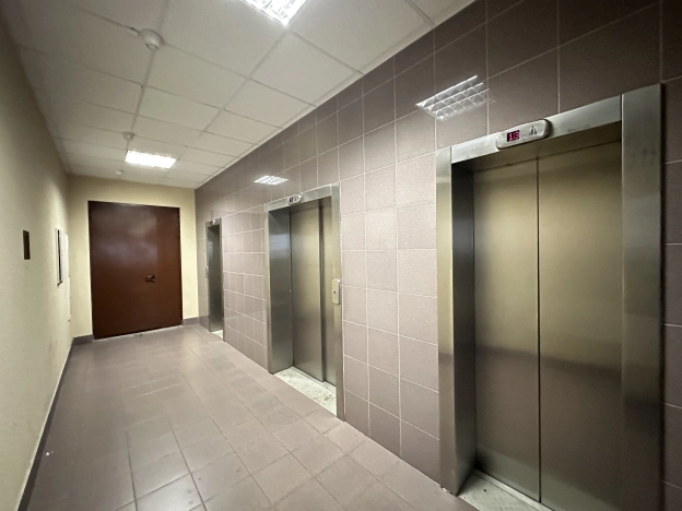 Купить двухкомнатную квартиру в районе Московский в Санкт-Петербурге. Вариант № 8108574, 36, площадь -  квм, цена 30890000 рублей