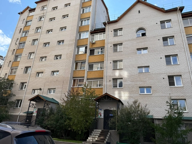 Купить квартиру на улице Ангарская в Чите. Вариант № 3998866, 36, площадь -  квм, цена 13400000 рублей