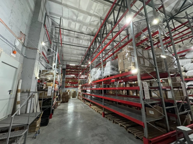 Купить склады в Омске. Вариант № 1362051, 0, площадь -  квм, цена 60000000 рублей