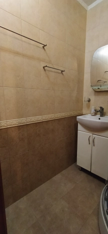 Купить трехкомнатную квартиру на улице Новороссийское шоссе в Краснодарском крае. Вариант № 8492, 0, площадь -  квм, цена 11200000 рублей