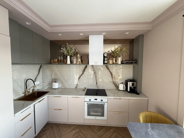 Купить двухкомнатную квартиру в Сыктывкаре. Вариант № 26046, 2, площадь -  квм, цена 8999999 рублей