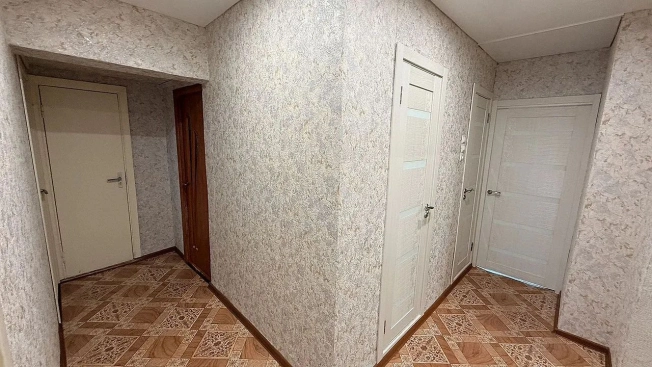 Купить квартиру в Тобольске. Вариант № 10263911, 21, площадь -  квм, цена 6050000 рублей