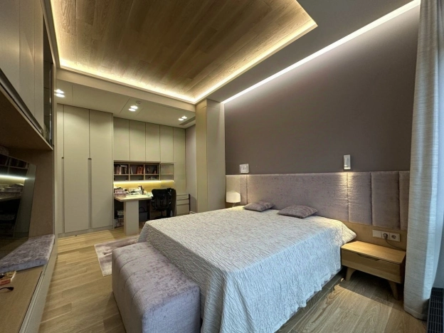 Купить квартиру в Москве. Вариант № 8442938, 5, площадь -  квм, цена 135000000 рублей