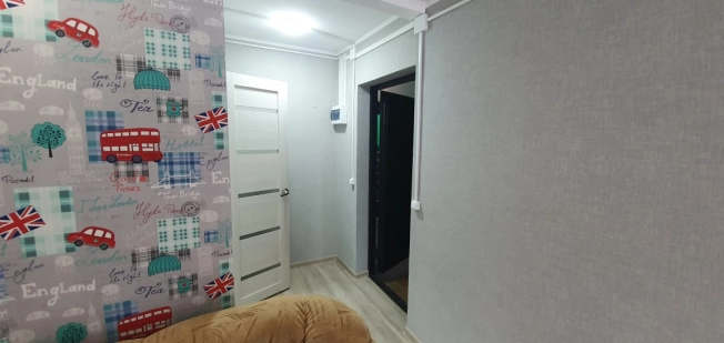 Купить офисы в Тобольске. Вариант № 14496, 4, площадь -  квм, цена 1950000 рублей