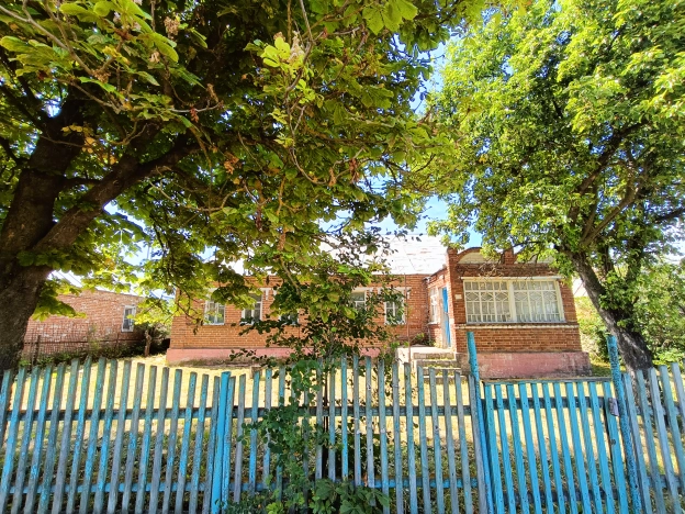 Купить дом на улице Большак в Липецкой области. Вариант № 9937, 2, площадь -  квм, цена 950000 рублей