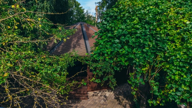 Купить коммерческую недвижимость в Калининграде. Вариант № 4089738, 27, площадь -  квм, цена 42900000 рублей