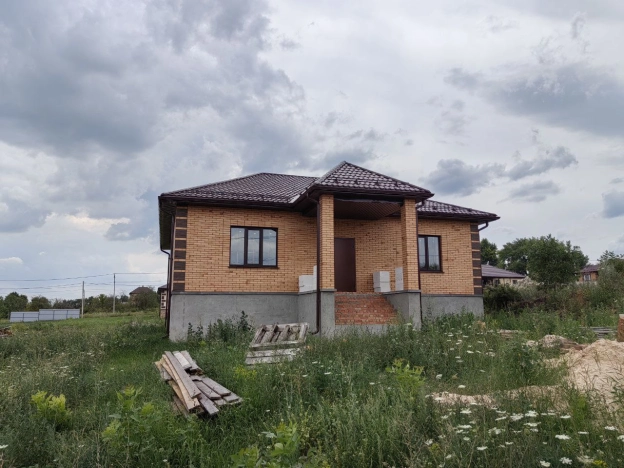 Купить дом на улице Садовая в Короче. Вариант № 718831, 2, площадь -  квм, цена 6695000 рублей