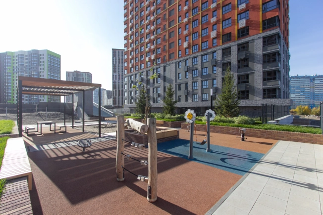 Купить квартиру на улице Ясный Берег в Новосибирске. Вариант № 20488, 33, площадь -  квм, цена 5300000 рублей