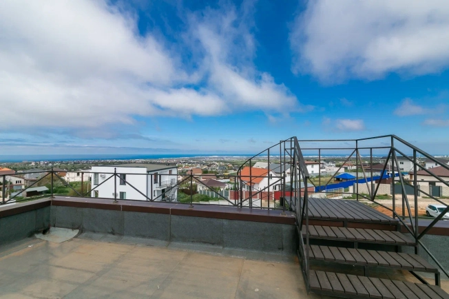 Купить дом в Севастополе. Вариант № 43151, 21, площадь -  квм, цена 15000000 рублей