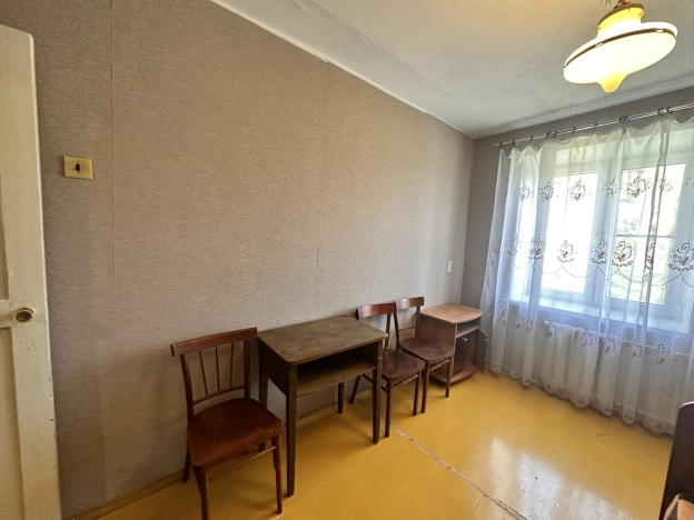 Купить двухкомнатную квартиру на улице Комарова в Улан-Удэ. Вариант № 3994750, 10, площадь -  квм, цена 6200000 рублей