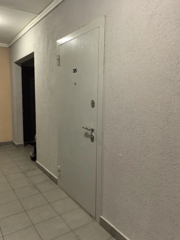 Купить однокомнатную квартиру в Красногорске. Вариант № 7955697, 9, площадь -  квм, цена 5900000 рублей