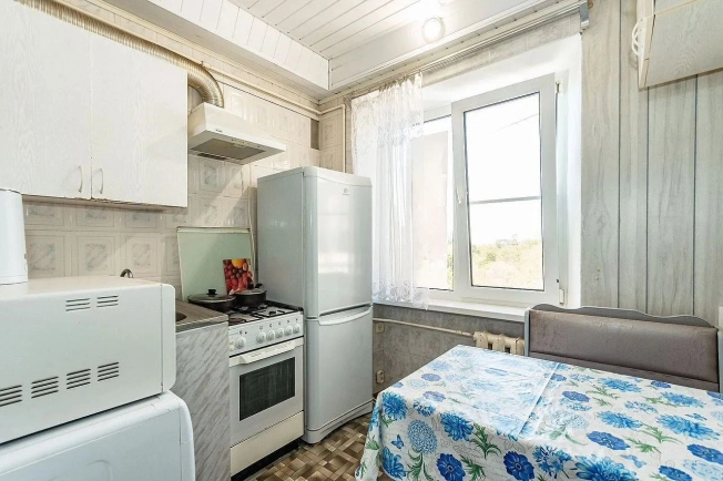 Купить двухкомнатную квартиру в Ростовской области. Вариант № 9707646, 4, площадь -  квм, цена 4600000 рублей