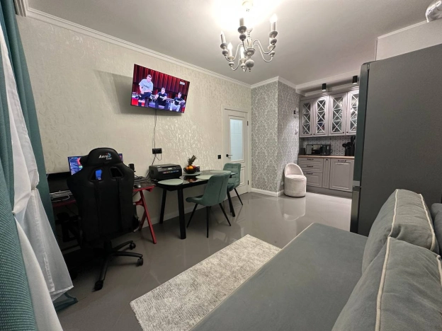 Купить квартиру в Калининграде. Вариант № 10247495, 4, площадь -  квм, цена 9900000 рублей