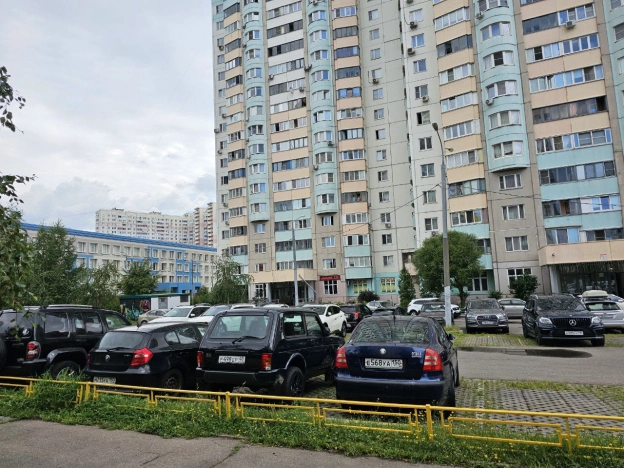 Купить коммерческую недвижимость свободного назначения у метро Бульвар Дмитрия Донского в Москве. Вариант № 10288, 6, площадь -  квм, цена 39900000 рублей