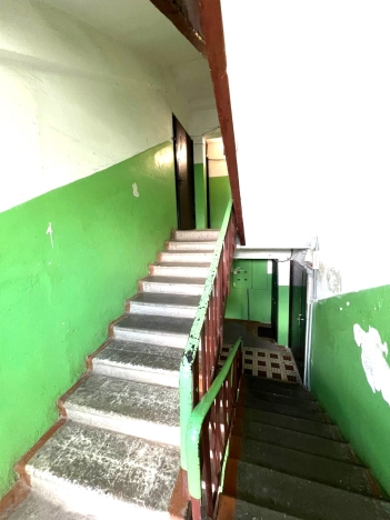 . Вариант № 1296651, 12, площадь - 45 квм, цена 3100000 рублей