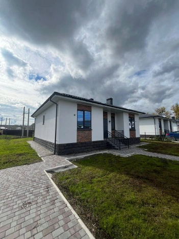 Купить дом на улице Васильковая в Краснодарском крае. Вариант № 8628569, 3, площадь -  квм, цена 12400000 рублей