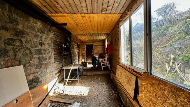 Купить дом в Южно-Сахалинске. Вариант № 3571, 3, площадь -  квм, цена 6000000 рублей