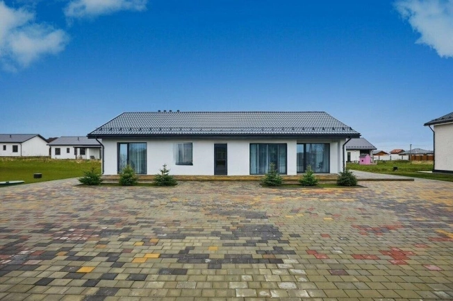 Купить дом в Санкт-Петербурге. Вариант № 2672676, 1, площадь -  квм, цена 27000000 рублей