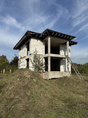 Купить дом в Всеволожске. Вариант № 1040657, 5, площадь -  квм, цена 17500000 рублей