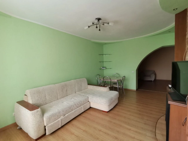 Купить трехкомнатную квартиру в Калуге. Вариант № 1918, 24, площадь -  квм, цена 11970000 рублей