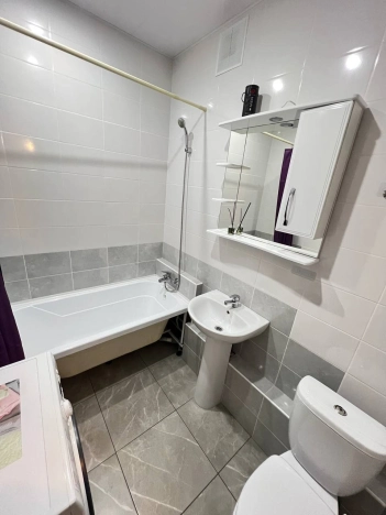 Купить Студию на улице Барханная в Новосибирской области. Вариант № 7616135, 8, площадь -  квм, цена 4430000 рублей