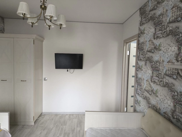 Купить трехкомнатную квартиру в Белгородской области. Вариант № 9458766, 2, площадь -  квм, цена 7600000 рублей