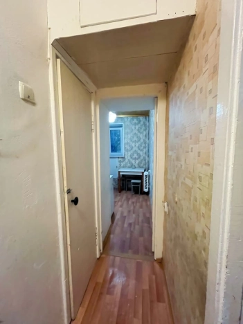 Купить однокомнатную квартиру в Калужской области. Вариант № 5446362, 7, площадь -  квм, цена 2570000 рублей