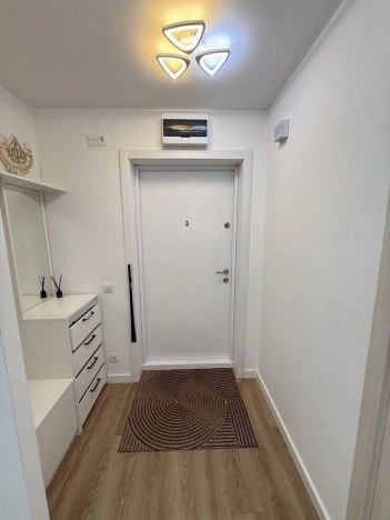 Купить двухкомнатную квартиру в Красногорске. Вариант № 10038559, 13, площадь -  квм, цена 12500000 рублей