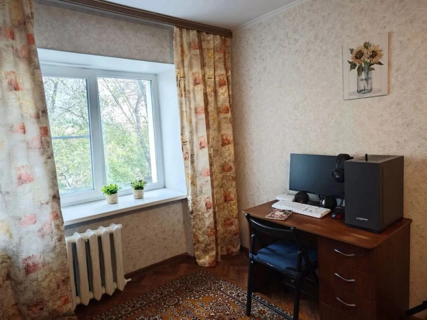 Купить однокомнатную квартиру в Омске. Вариант № 7212995, 1, площадь -  квм, цена 2750000 рублей