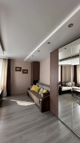 Снять квартиру в Калининграде. Вариант № 9285496, 7, площадь -  квм, цена 35000 рублей