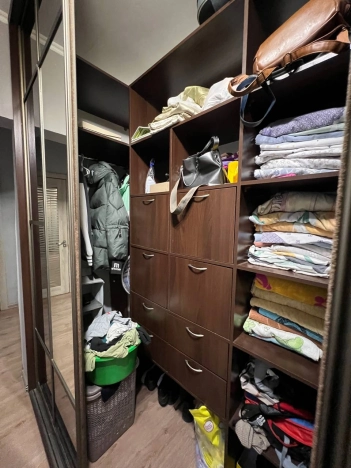 Купить квартиру на улице Комарова в Улан-Удэ. Вариант № 9434149, 15, площадь -  квм, цена 14000000 рублей