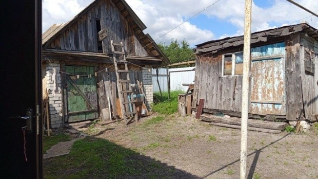 Купить дом в Брянской области. Вариант № 2364750, 20, площадь -  квм, цена 5000000 рублей