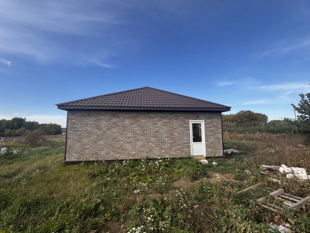 Купить дом в Короче. Вариант № 5252260, 2, площадь -  квм, цена 4690000 рублей