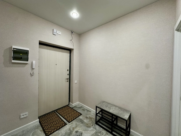 Купить двухкомнатную квартиру в районе Василеостровский в Санкт-Петербурге. Вариант № 1335589, 16, площадь -  квм, цена 15800000 рублей